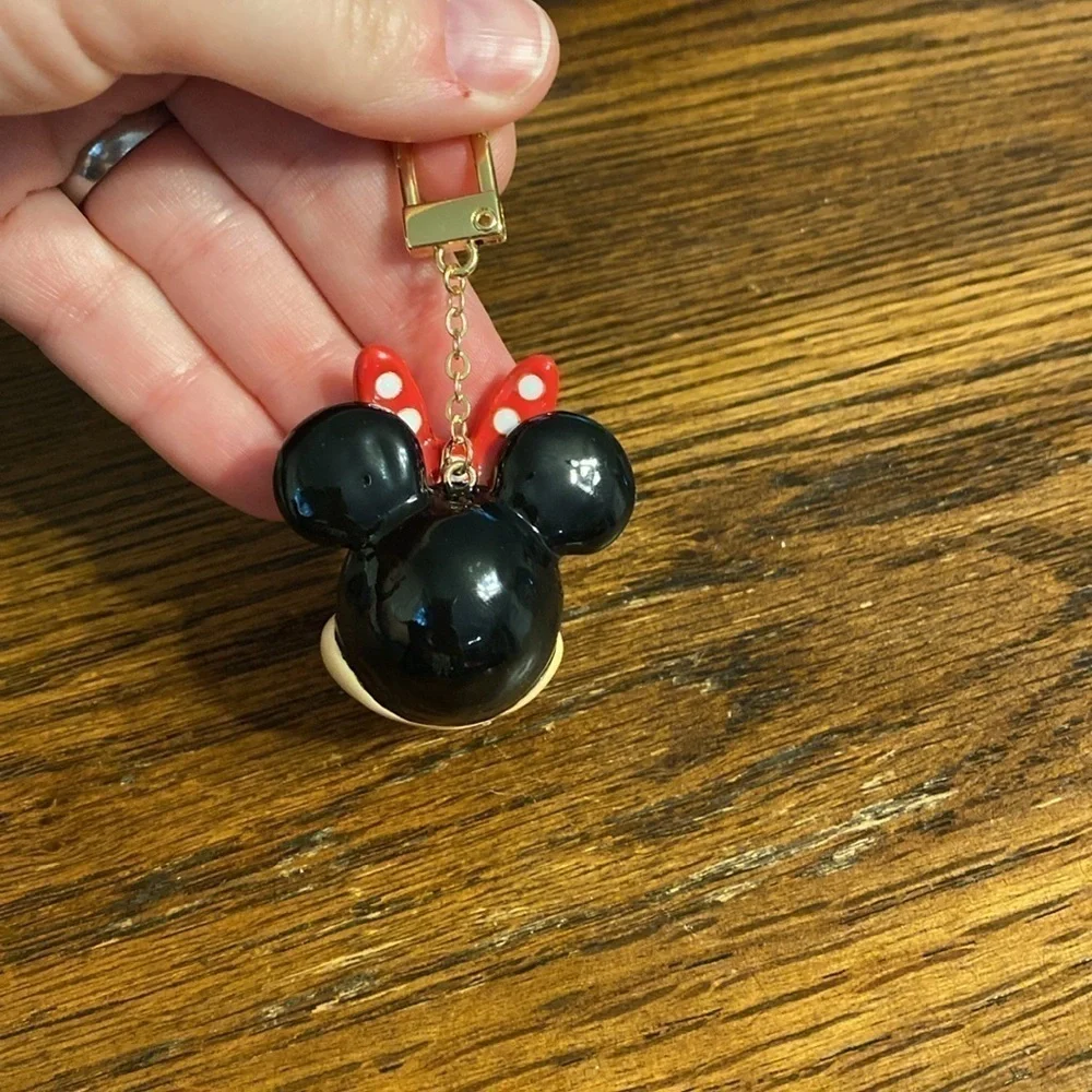 BaubleBar Minnie Mouse bag charm - Picture 6 of 6